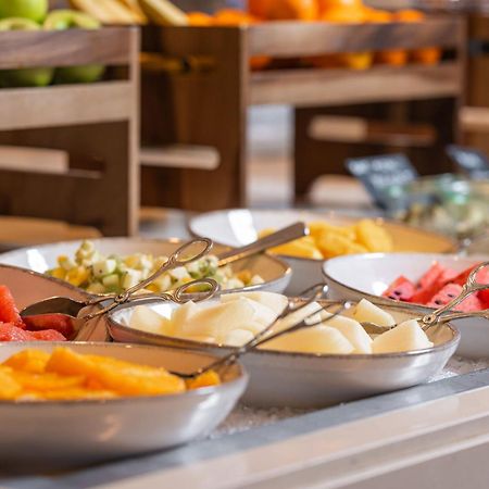 Tirana Marriott Hotel Eksteriør billede
