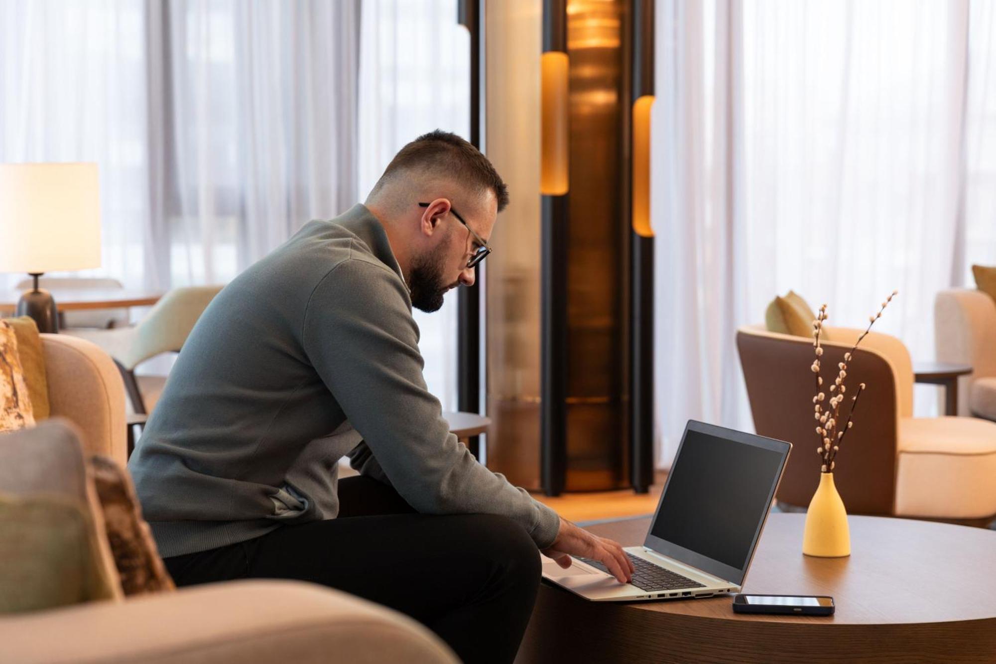 Tirana Marriott Hotel Eksteriør billede